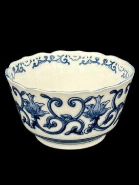 Vintage Andrea by Sadek Japanese Cobalt Blue White Floral Rice Bowl 5.5"